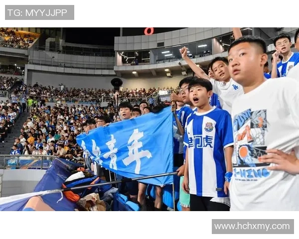 足球巨星真情送祝福温暖人心点燃球迷激情共迎美好未来